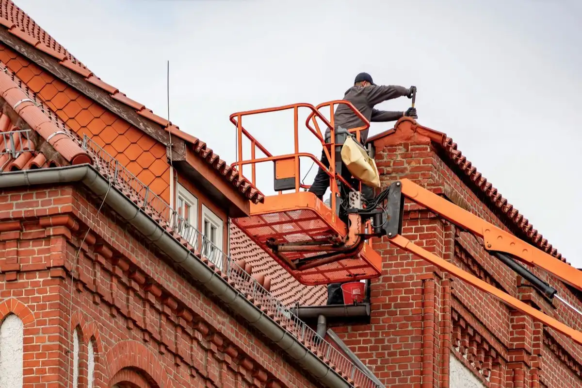 Emergency Roof Tarping in Vancouver, WA